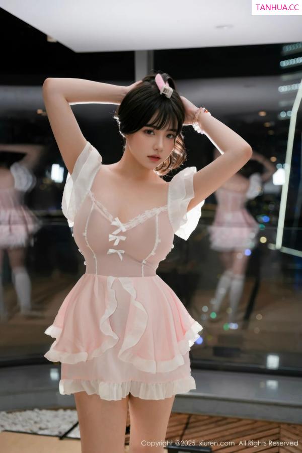   [XiuRen]高清写真图 2025.08.15 No.10653 软情 粉色女仆第7张图片